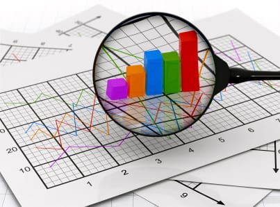 laurea college in economia e commercio